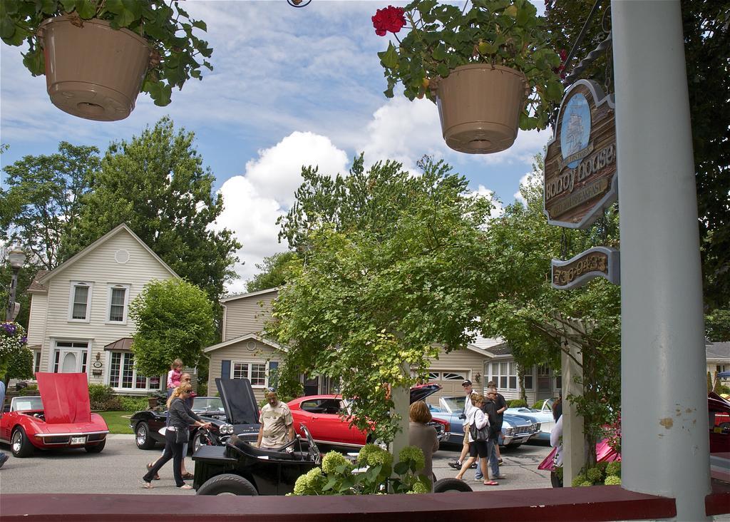Bondy House Bed & Breakfast Amherstburg ภายนอก รูปภาพ