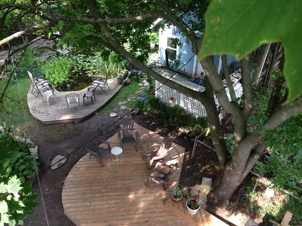 Bondy House Bed & Breakfast Amherstburg ภายนอก รูปภาพ